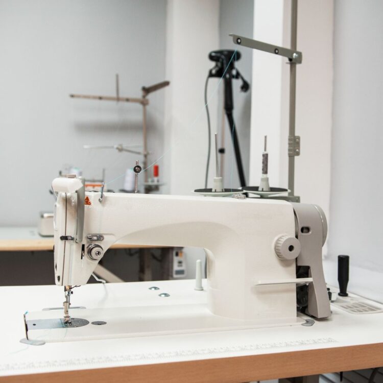 Falta de Costureiras na Indústria Têxtil: Oportunidades e Necessidade de Qualificação