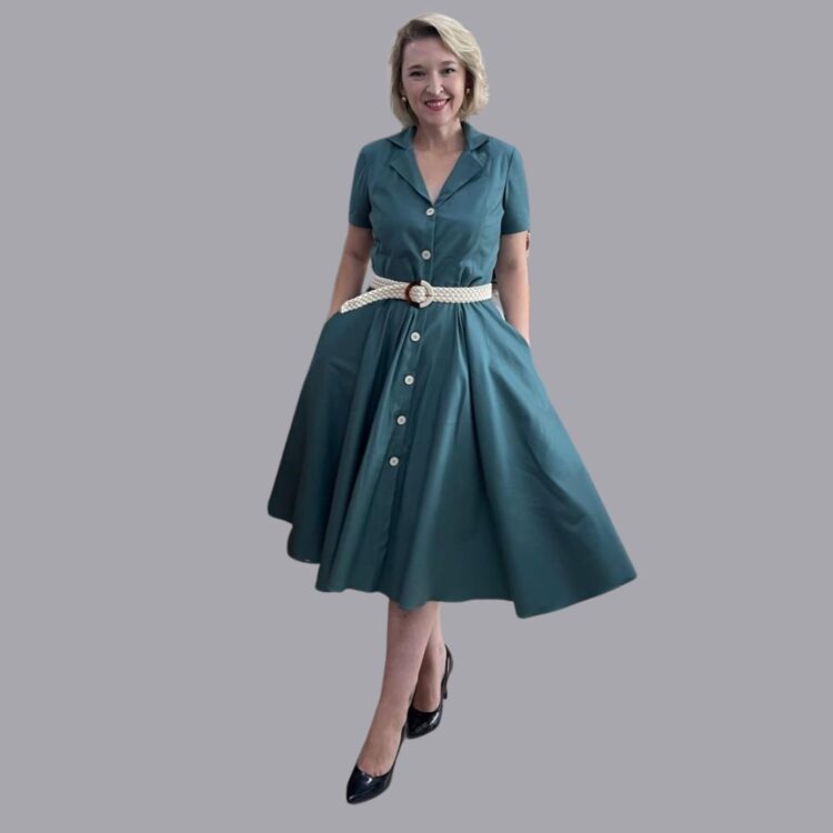 Descubra a Escola de Costurar: Moldes Prontos e Aulas Passo a Passo para Transformar Sua Costura!