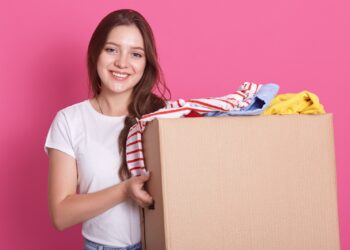 Inverno à vista ação social arrecada roupas no Nordeste e transforma moda em solidariedade