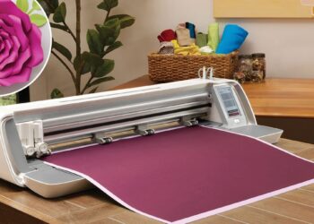 Singer entra no mercado de máquinas de corte e mira artesãs e empreendedoras