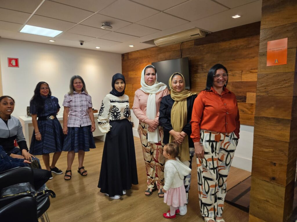 Projeto Social Costurando a Renda