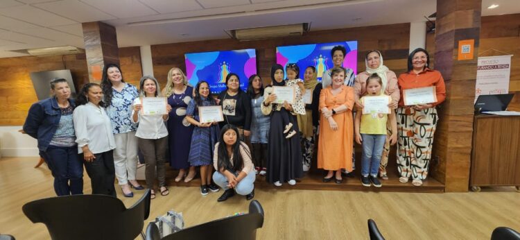 Projeto Social Costurando a Renda